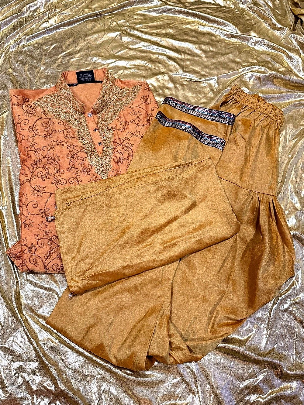 Disney Studios Costume Dept Orange Kurta Pants Mix Size 9 top 32 bottom & scarf